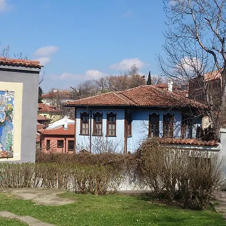 بيت شباب Plovdiv Guesthouse *